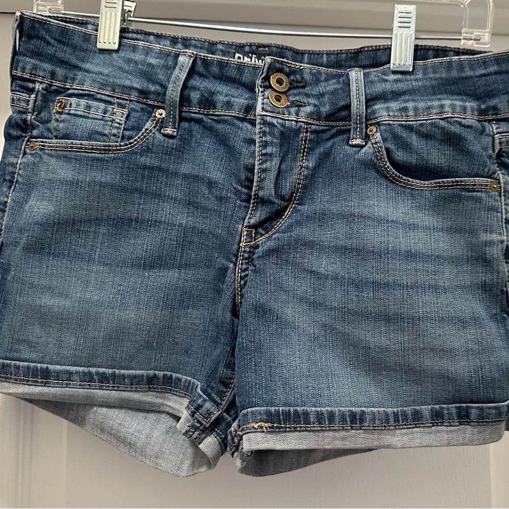 Denizen from Levi's Blue Jean Shorts with Rolled Hem